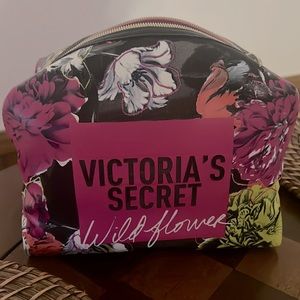 Makeup bag